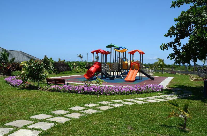 Ocho Rios Under The Palms别墅 外观 照片