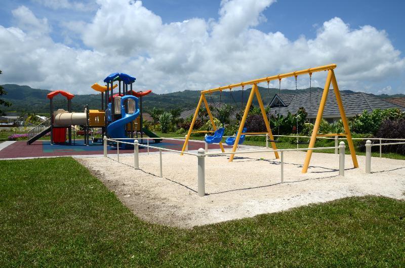 Ocho Rios Under The Palms别墅 外观 照片