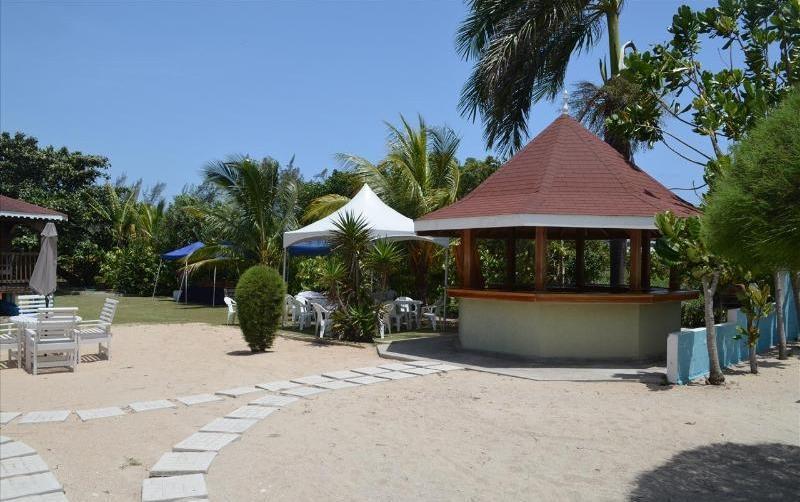 Ocho Rios Under The Palms别墅 外观 照片